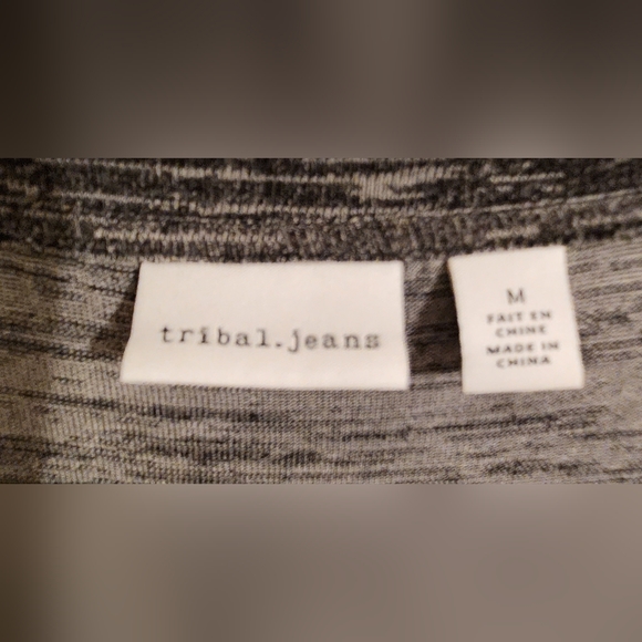 EUC Women's Tribal Grey Striped Shirt, M - Picture 2 of 2